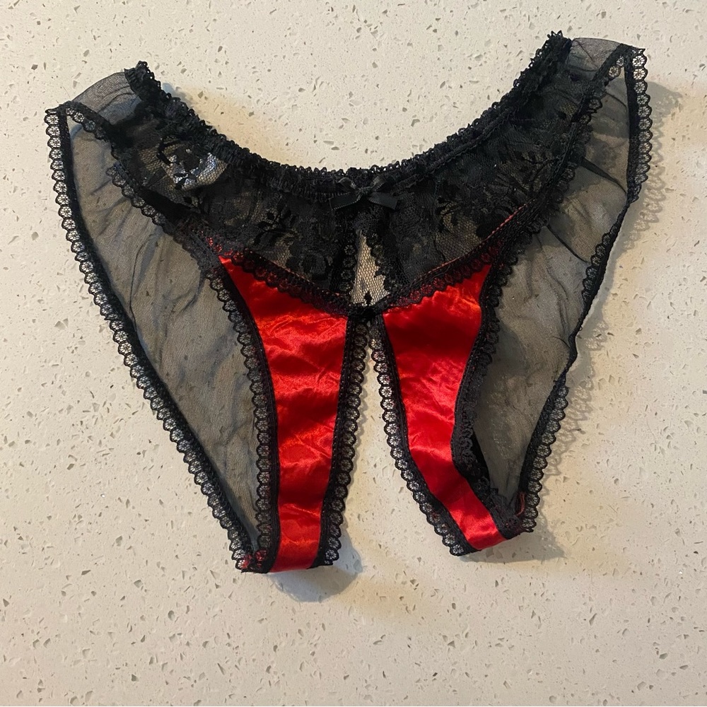 Crotchless Panty Lingerie Red Black Satin Lace Vintage One Size Medium Large